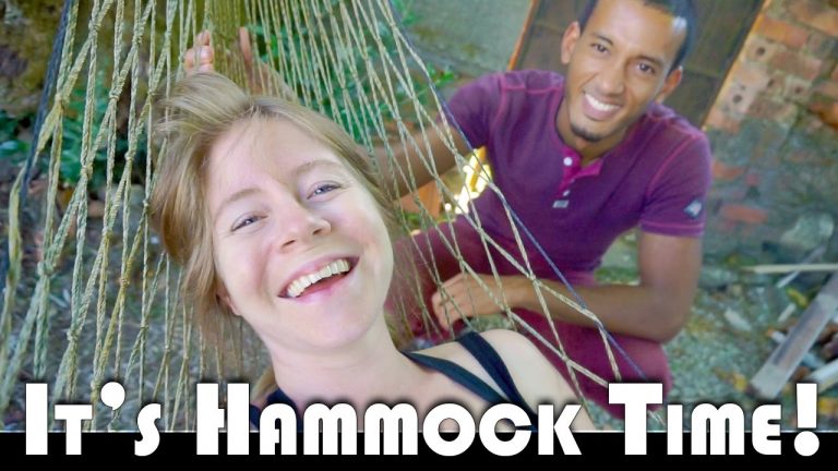 Read more about the article IT’S HAMMOCK TIME! – LIVING IN PORTUGAL DAILY VLOG (ADITL EP414)