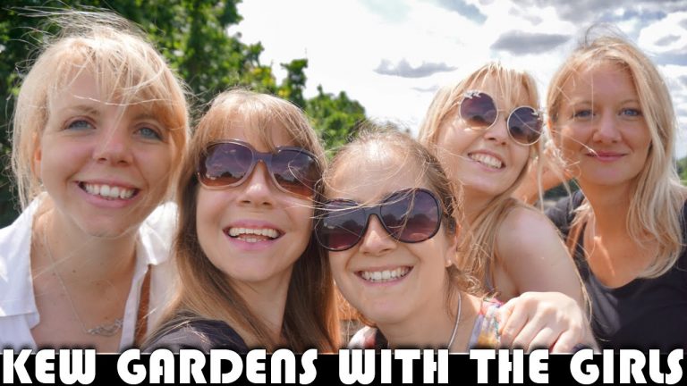 Read more about the article KEW GARDENS WITH THE GIRLS – UK DAILY VLOG (ADITL EP365)